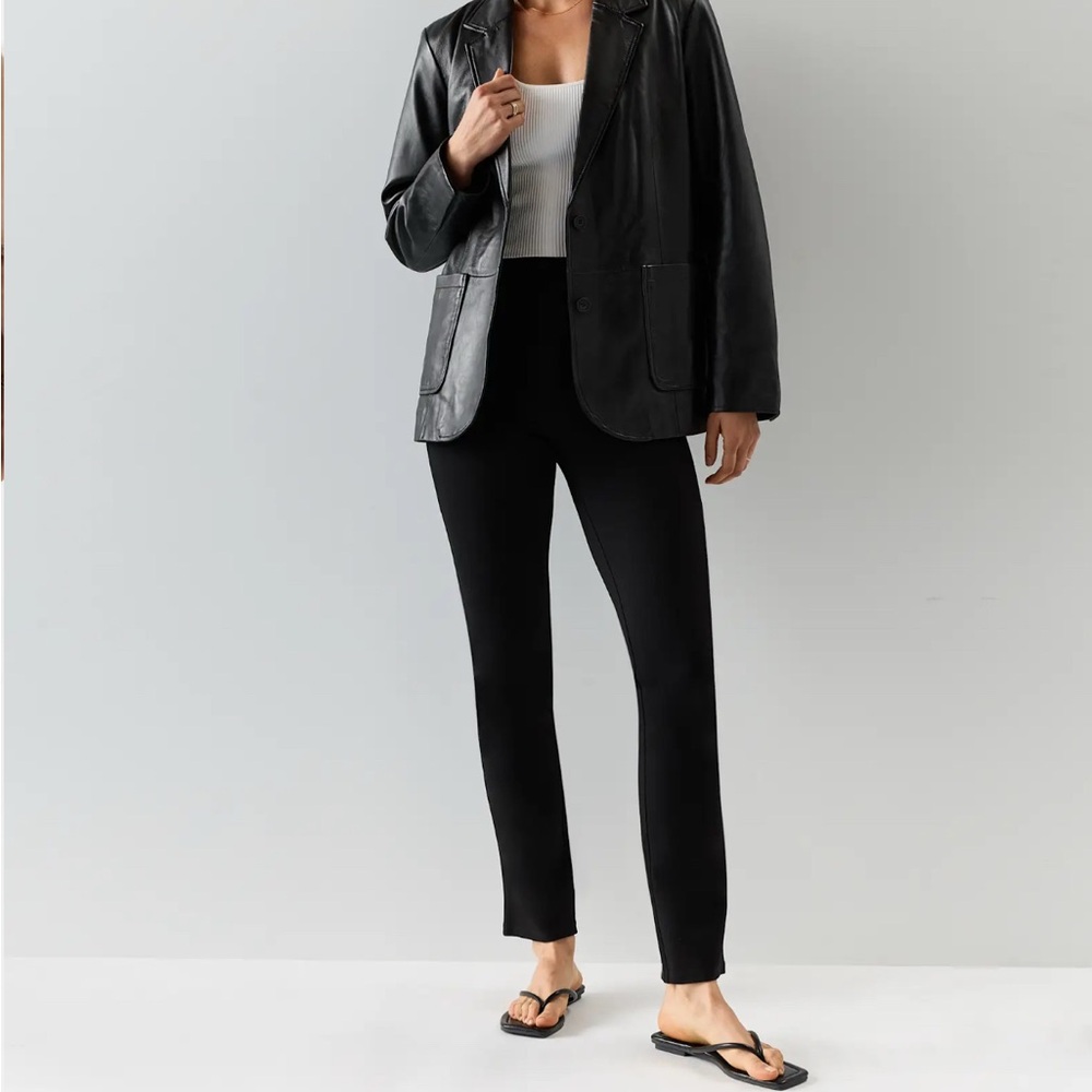NEW Quince Ultra-Stretch Ponte Straight Leg Pants, Black